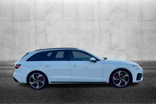 AUDI A4 Avant 40 TDI quattro S tronic S line edition