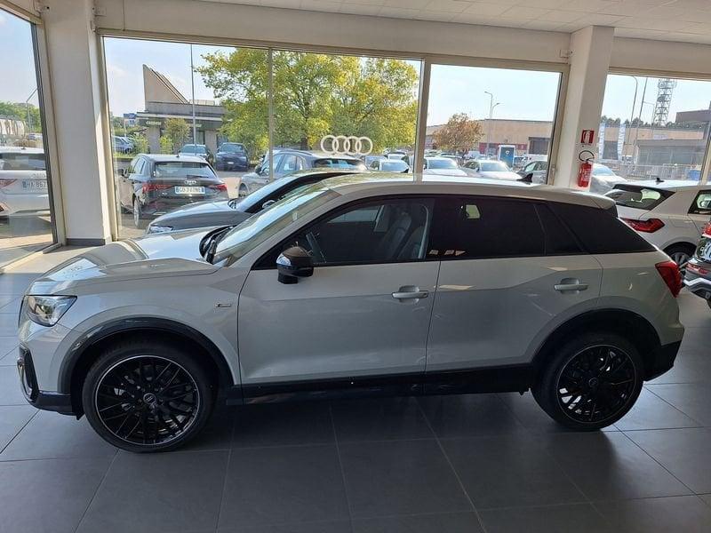 Audi Q2 Q2 35 TDI S tronic Identity Black