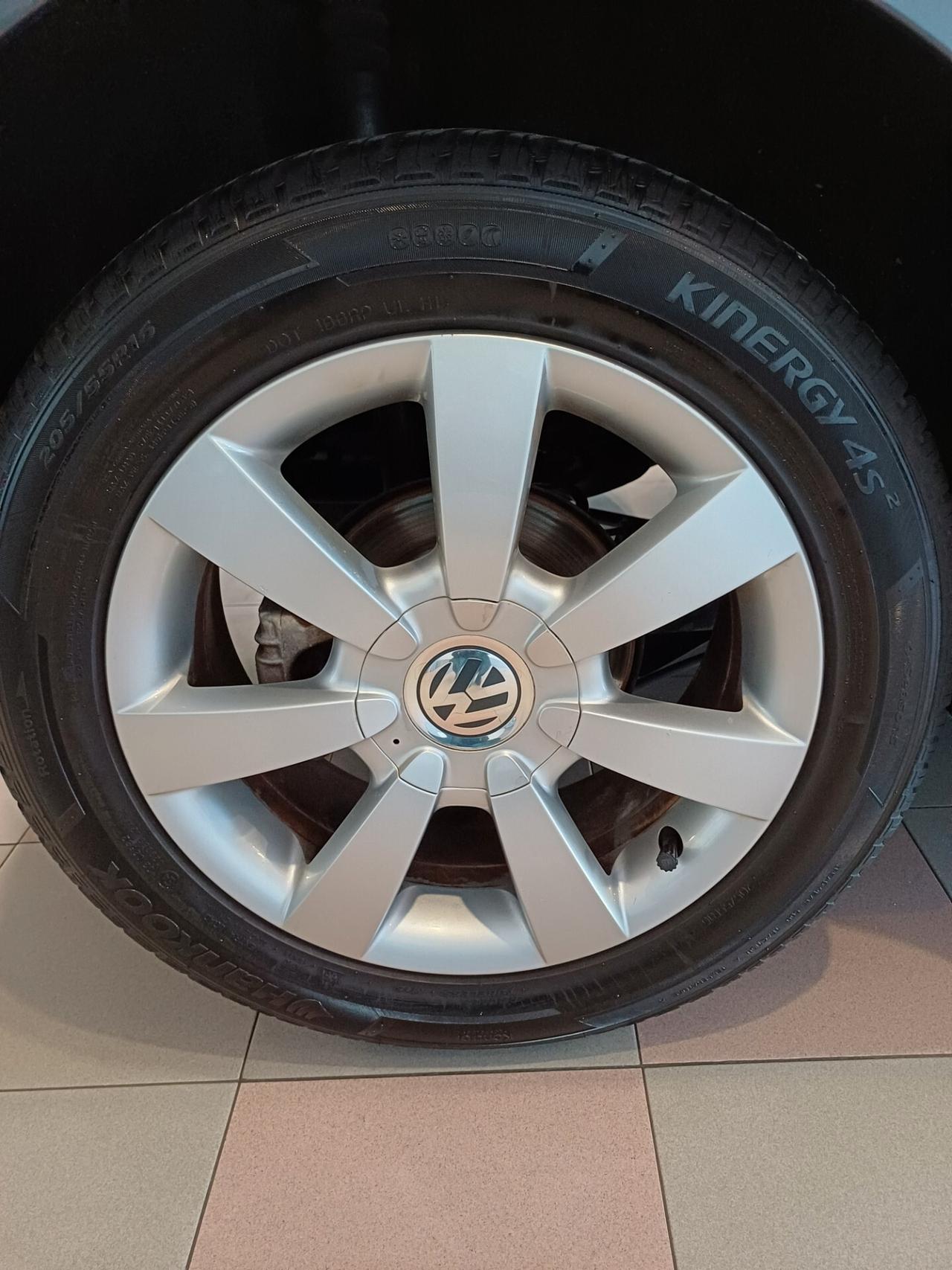 Volkswagen New Beetle 1.4 16V Cabrio Neopatentati