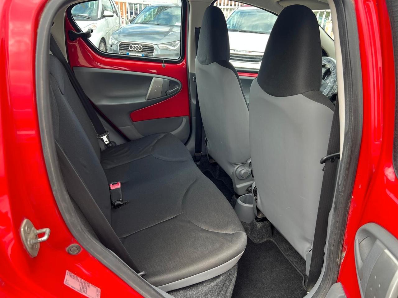 Toyota Aygo 1.0 12V VVT-i 5 porte Now