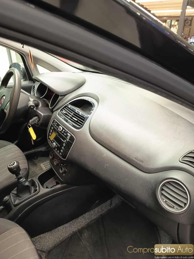 FIAT Punto 1.2 8V 5 porte Street