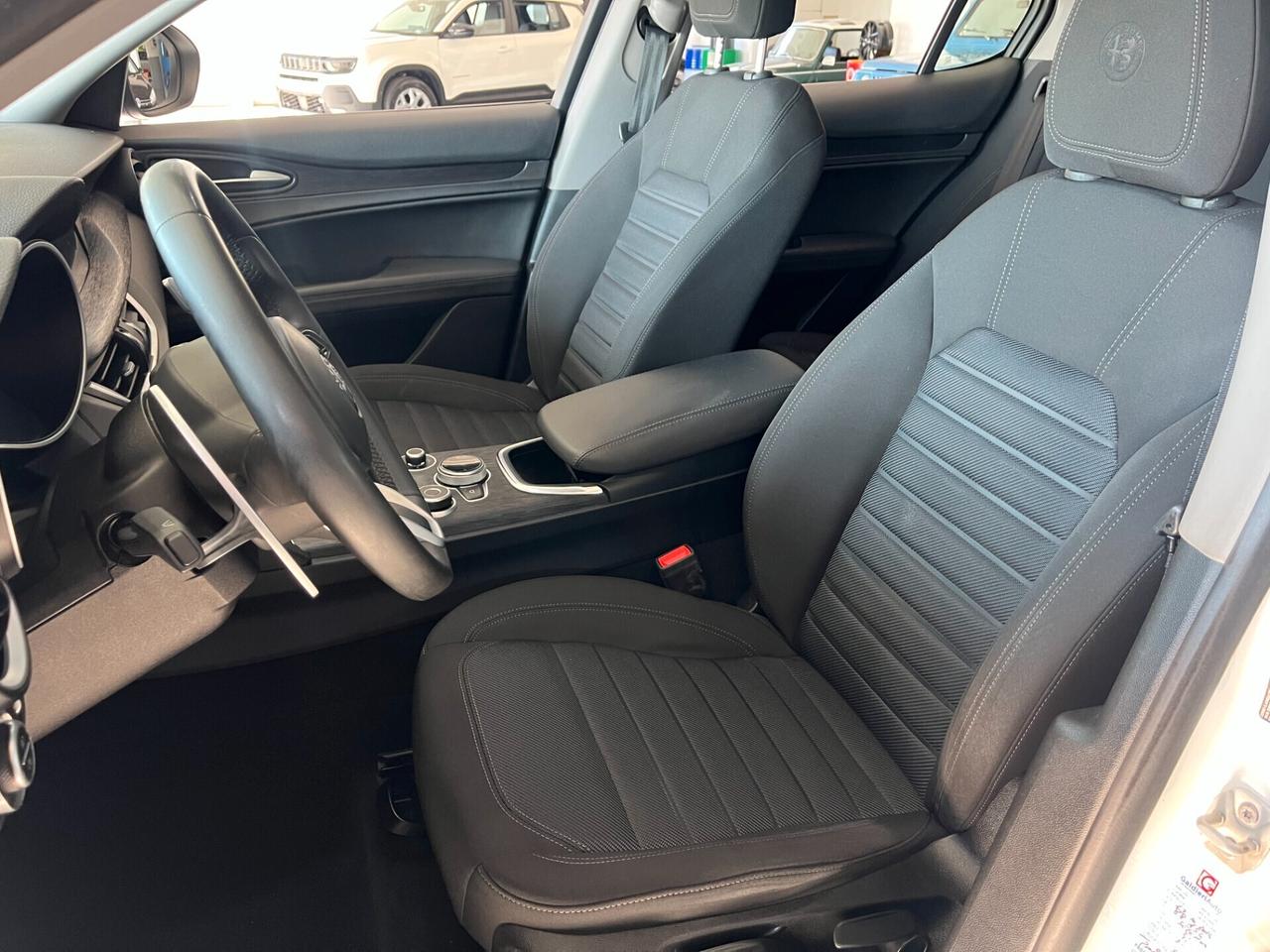 Alfa Romeo Stelvio 2.2 Turbodiesel 190 CV AT8 Q4 Executive