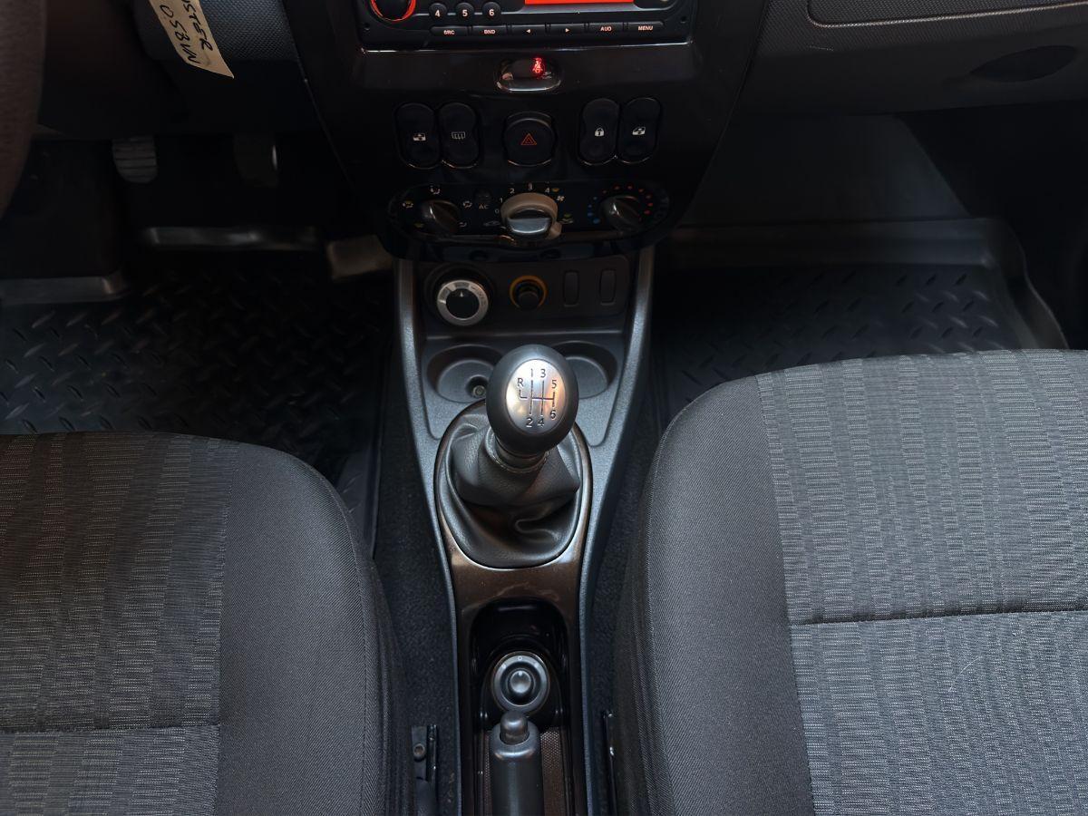 DACIA - Duster - 1.5 dCi 110 S&S 4x4 SS Laur. Fam.