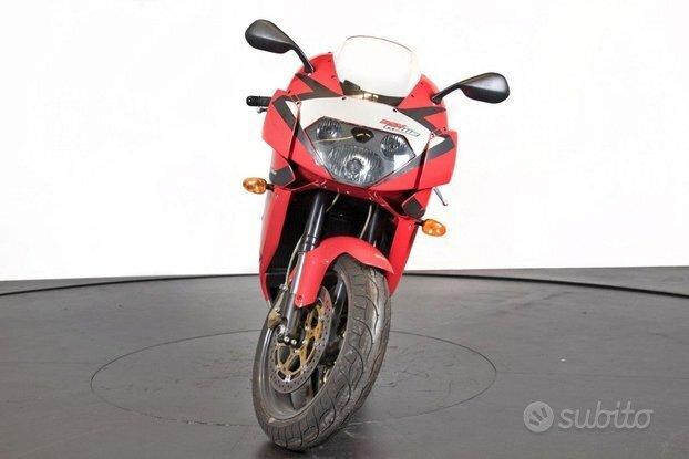 APRILIA RSV 1000 Nuova km zero