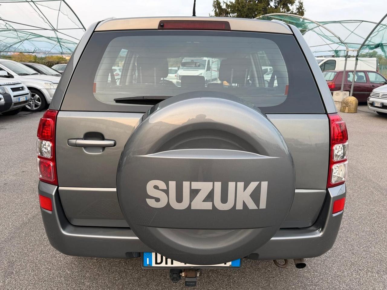 Suzuki Grand Vitara 1.9 DDiS 5 porte