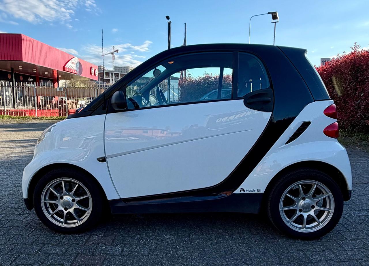 Smart ForTwo 1000 52 kW MHD coupé passion