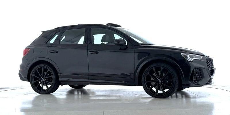 Audi Q3 RS Q3 quattro S tronic