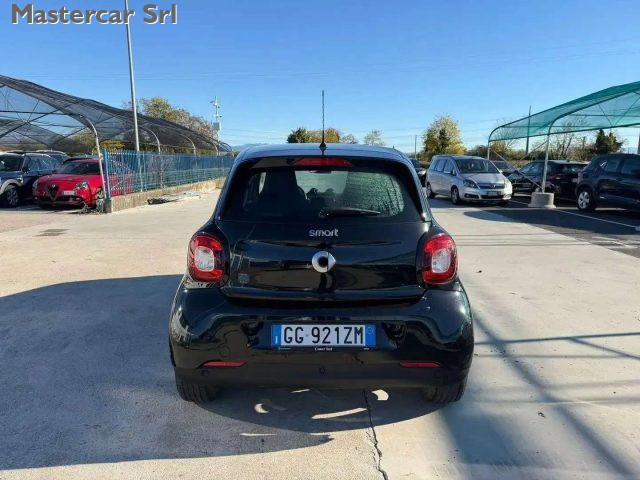 SMART ForFour eq Passion 22kw - GG921ZM