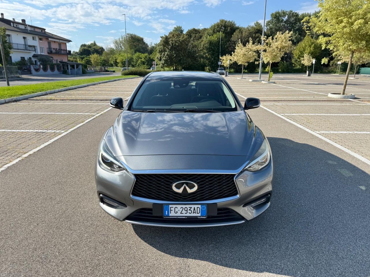 Infiniti Q30 1.5 diesel 109Cv DCT Automatik*Navi*Panorama
