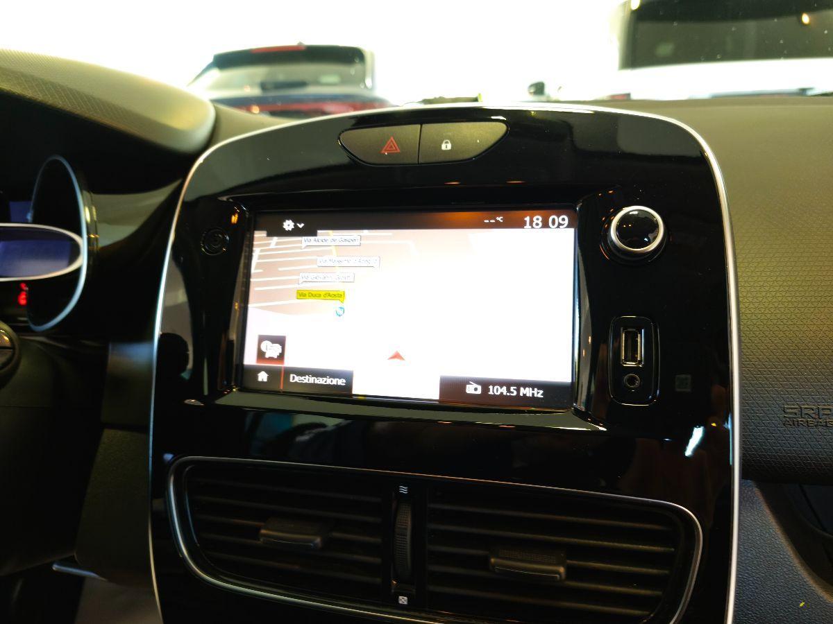 RENAULT Clio 1.5 dCi 75 CV 5P Navi Tel