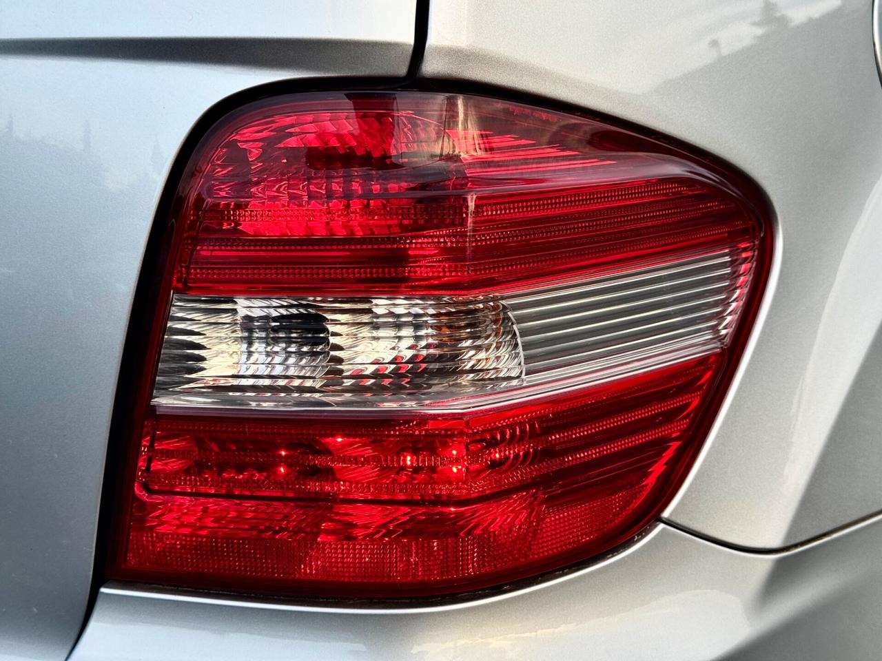 Mercedes-benz ML 320 CDI Sport 224cv unico proprietario 2009