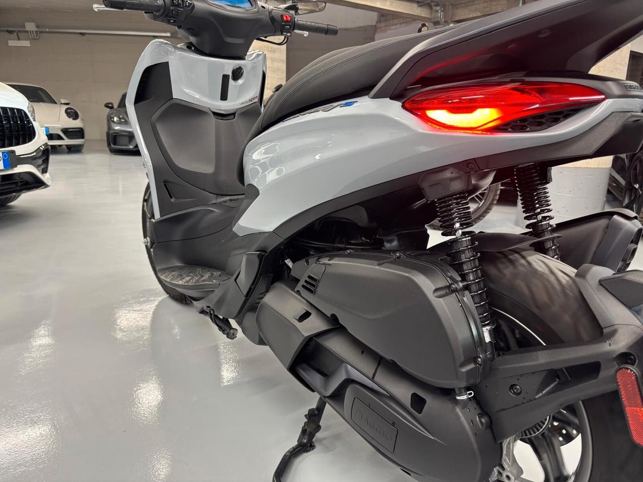 Piaggio Beverly 400