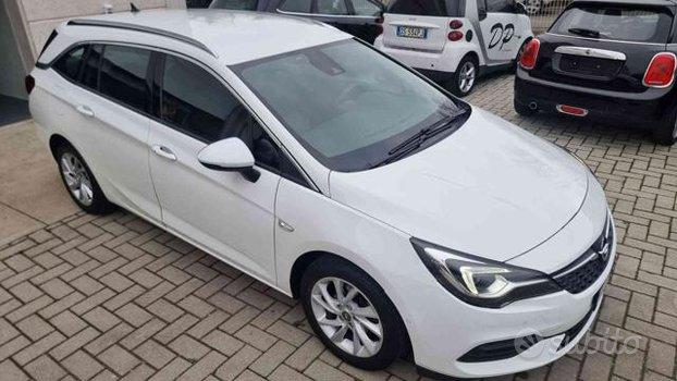 OPEL Astra opel astra 1.5 dci versione ultimate re