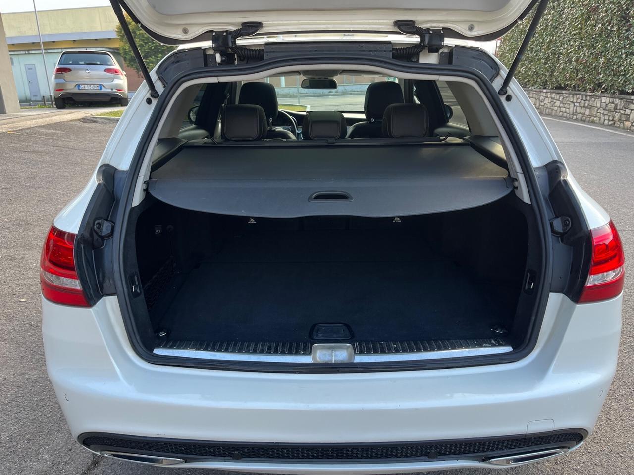 Mercedes C 220 d 170cv AMG 4Matic Auto Premium