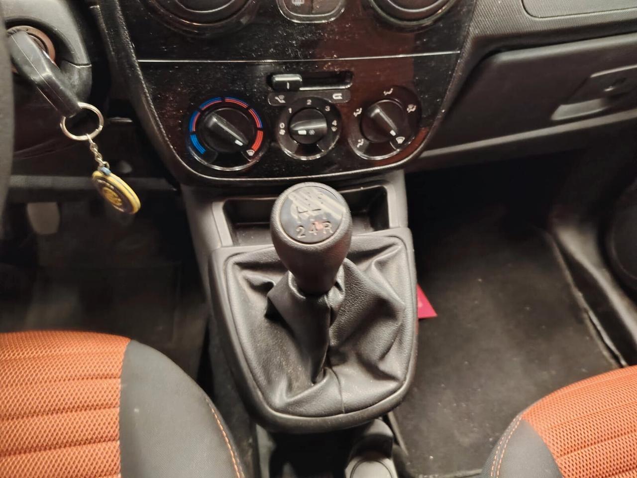 Fiat Qubo 1.3 MJT 75 CV