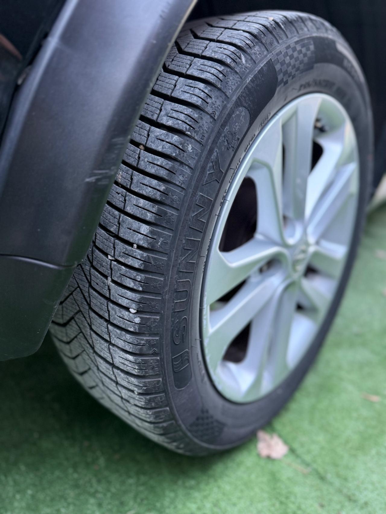 Nissan JUKE 1.6 GPL VISIA CAMERA FULL LEGGERE