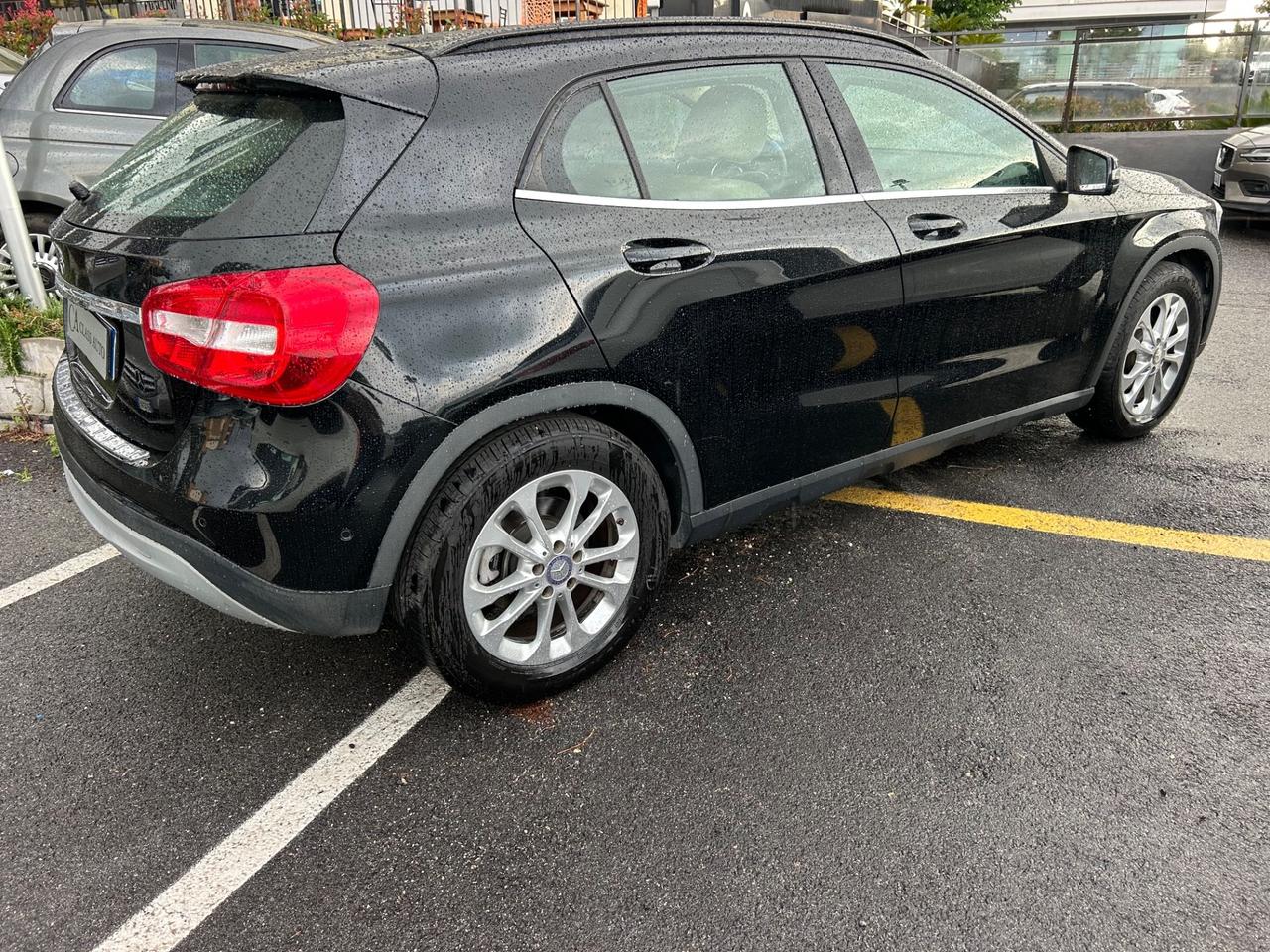 Mercedes-benz GLA 200 Sport
