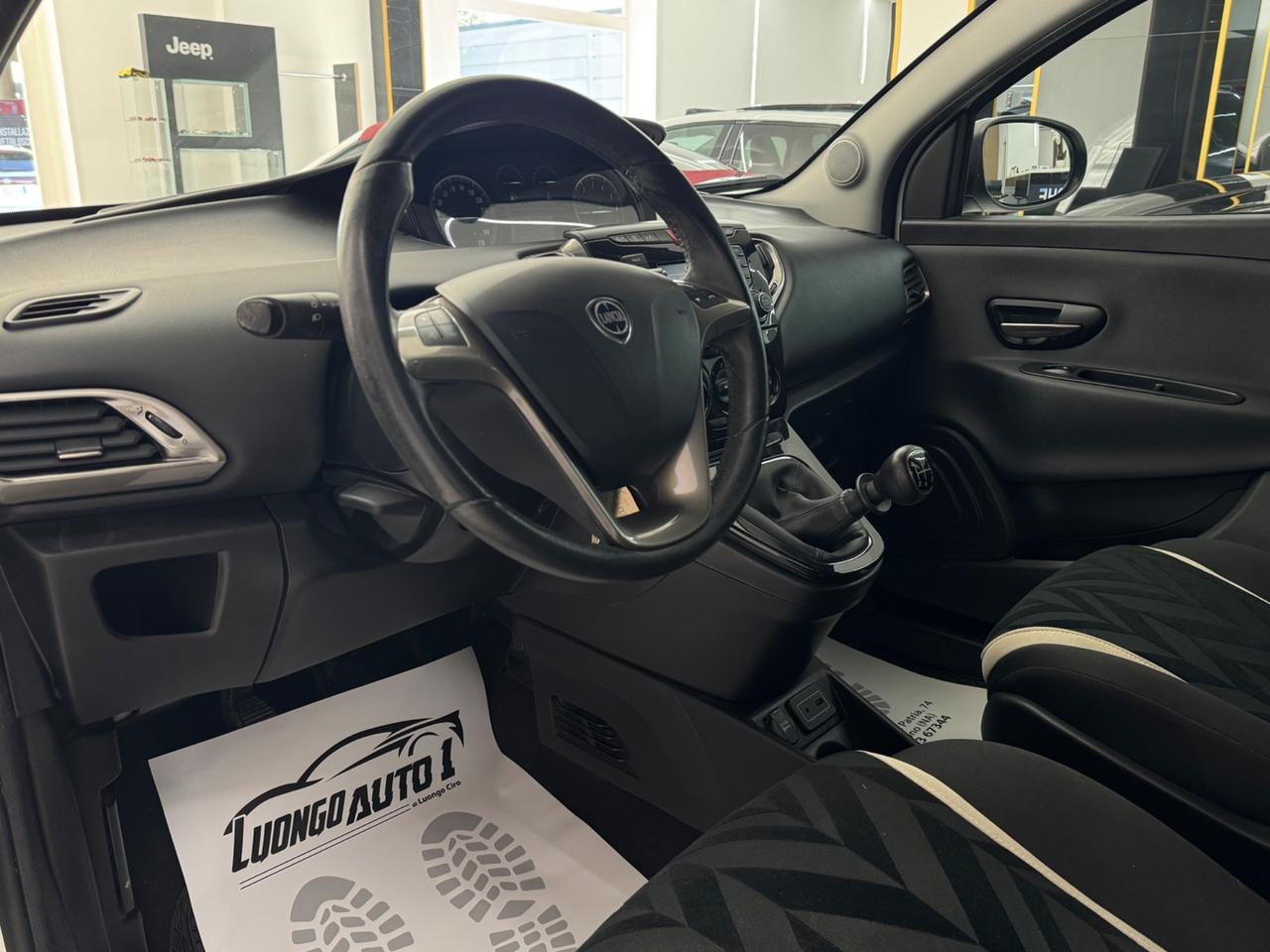 Lancia Ypsilon 1.2 GPL Ecochic Platinum