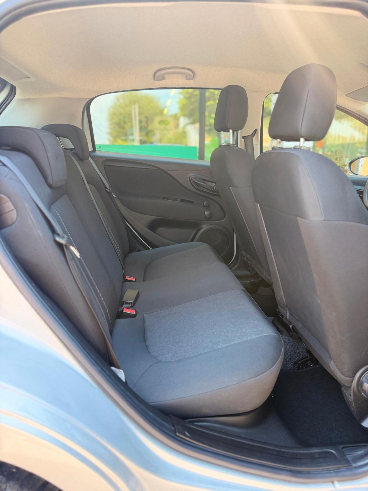 Fiat Punto 1.2 benzina 8V 5 porte neopatentati