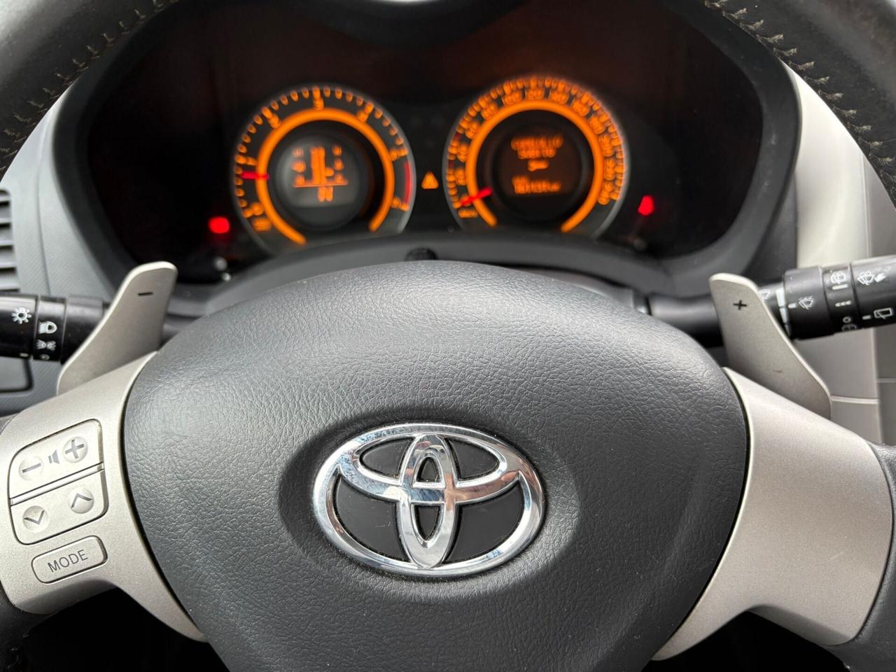 Toyota Auris 1.4 D-4D 5 porte Sol