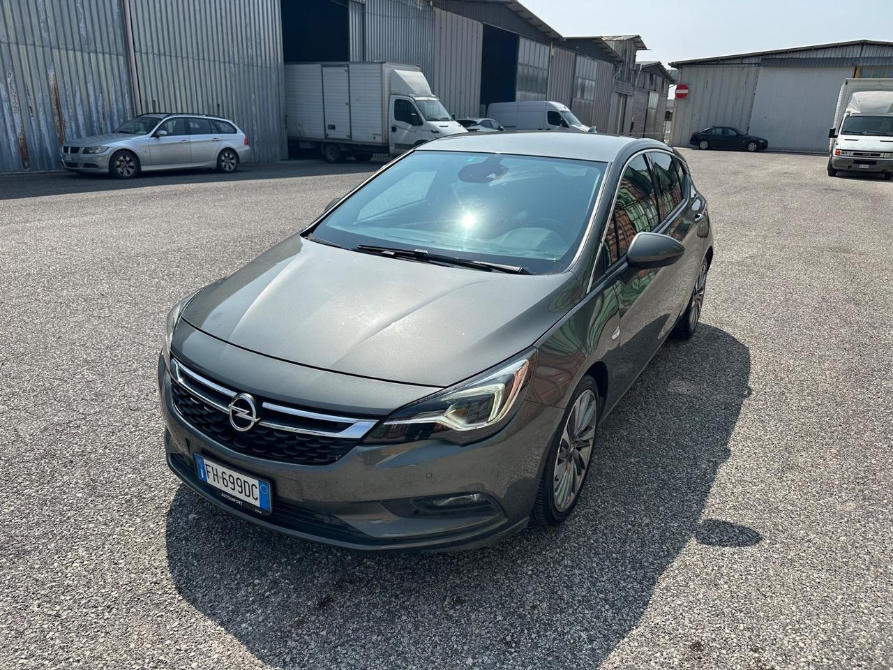 Opel Astra 1.6 CDTi 136CV Start&Stop 5 porte Innovation