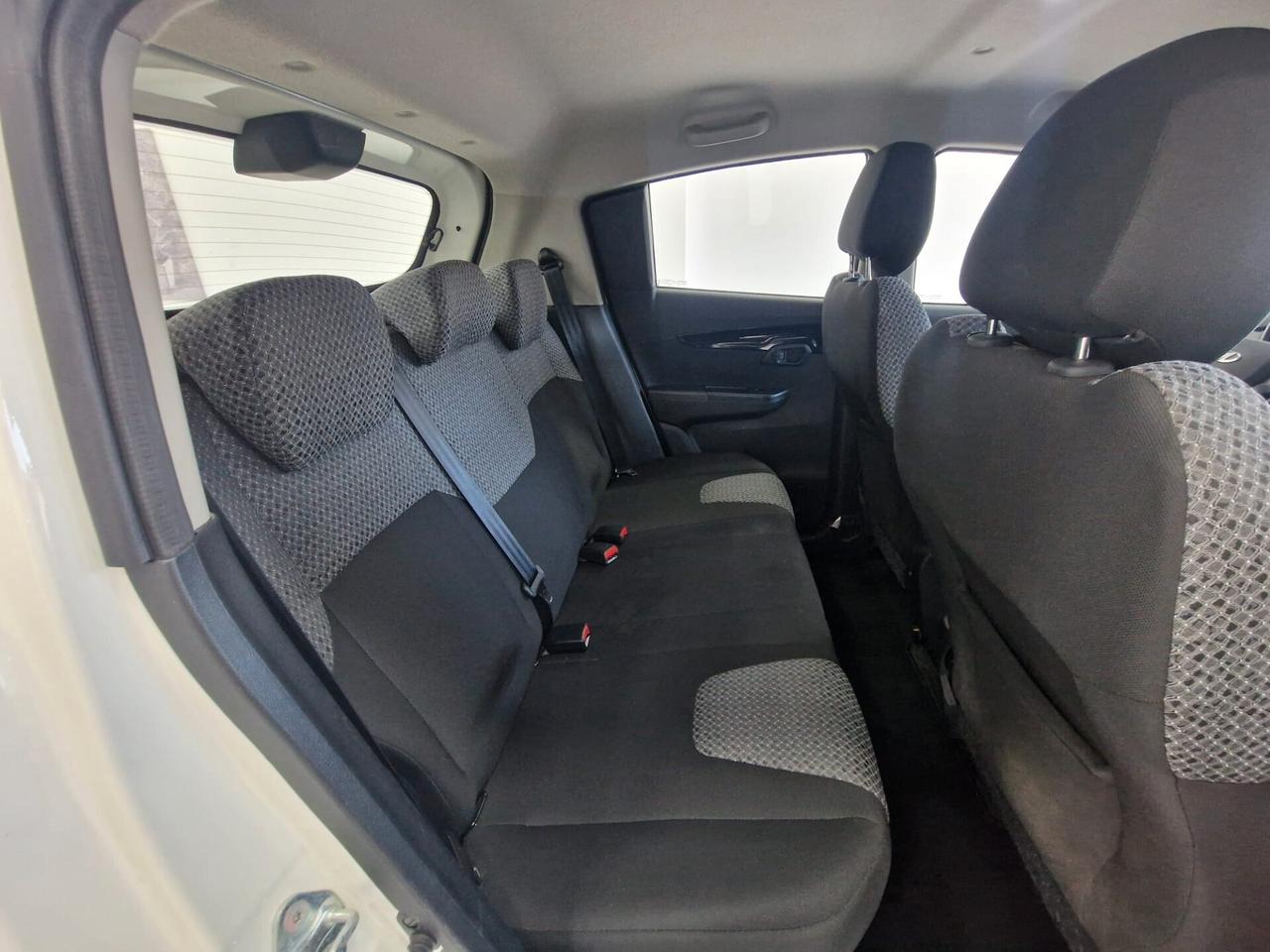 Mahindra KUV100 1.2 VVT K6+