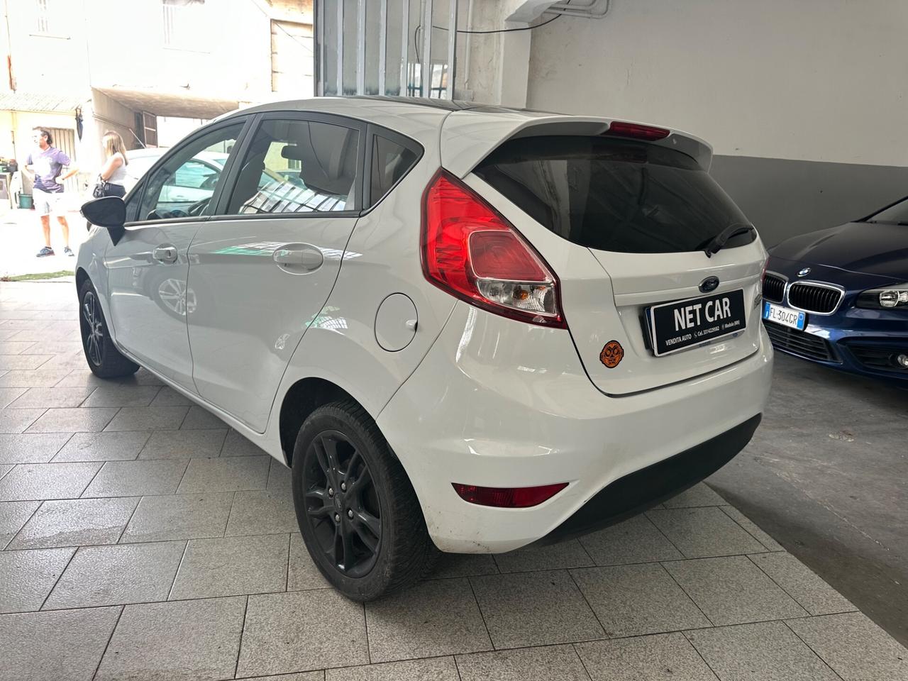 Ford Fiesta 1.4 5 porte Bz.- GPL Black & White Edition