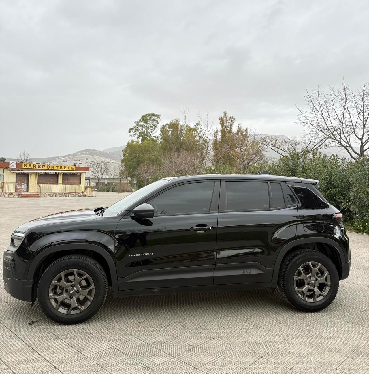 Jeep Avenger 1.2 Turbo 100 CV Longitude