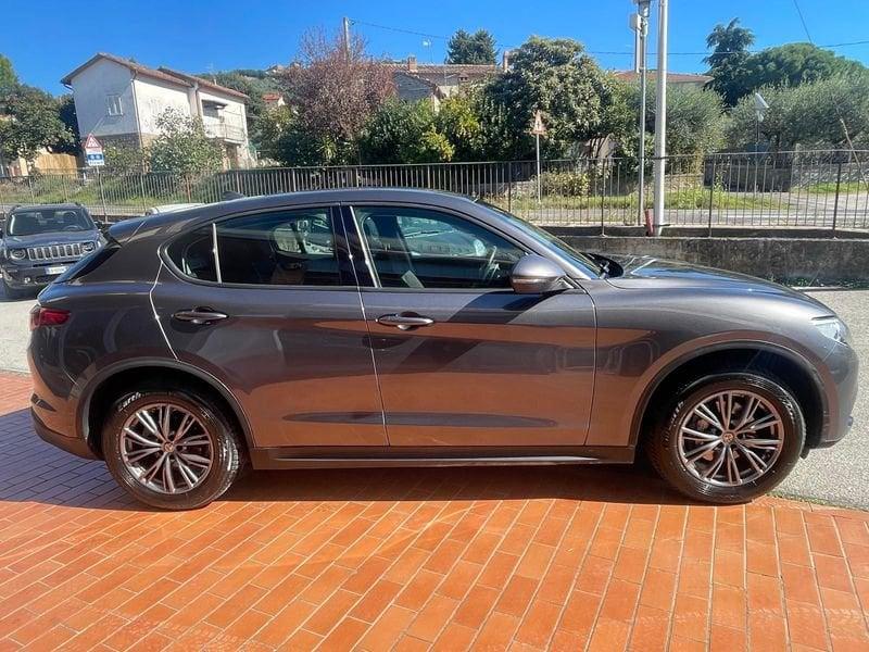 Alfa Romeo Stelvio Stelvio 2.2 Turbodiesel 210 CV AT8 Q4 Business