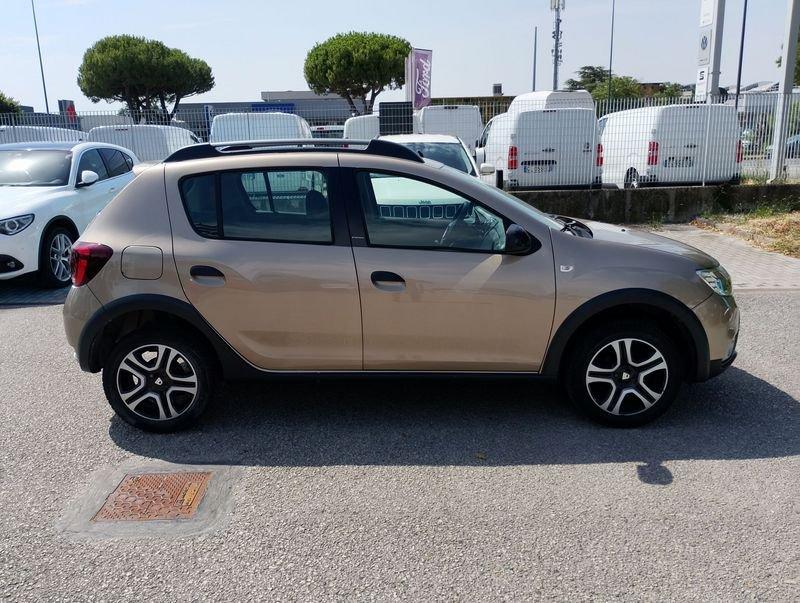 Dacia Sandero Sandero Stepway 0.9 tce turbo Comfort Gpl s&s 90cv