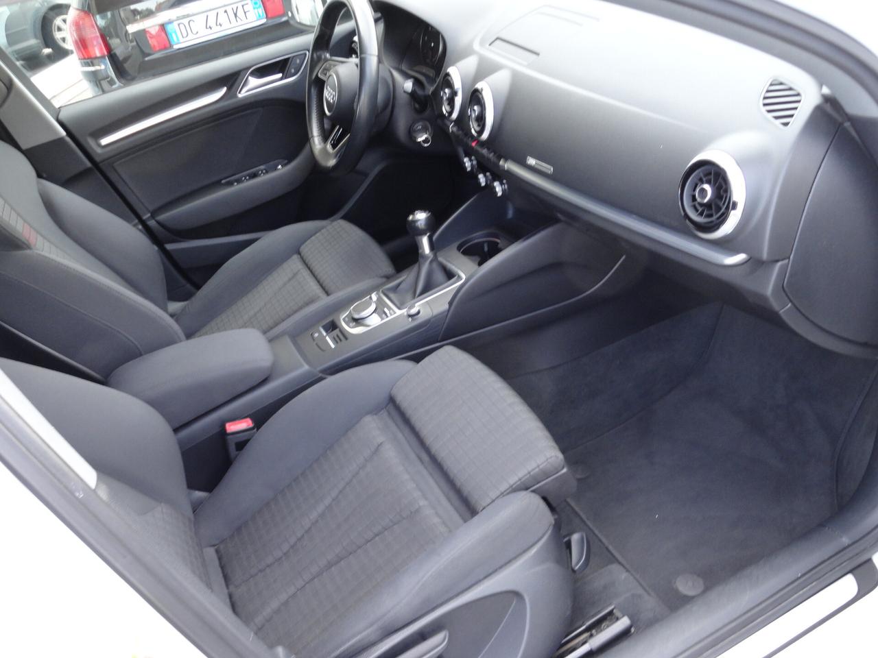 Audi A3 Sedan 2.0 TDI Sport Manuale 6M. "Garanzia 24 Mesi"