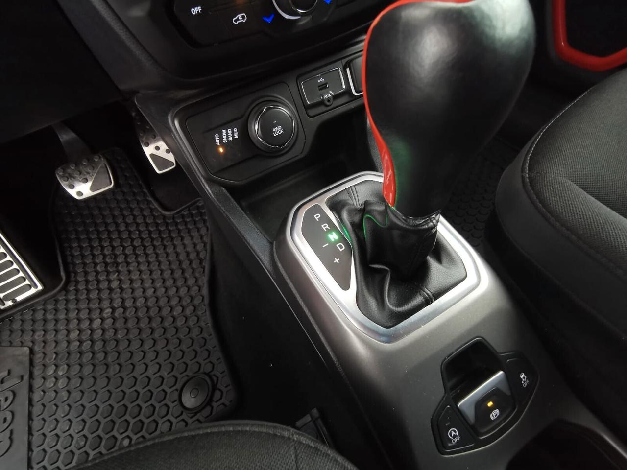 Jeep Renegade 1.3 T4 180 CV 4WD Active Drive S