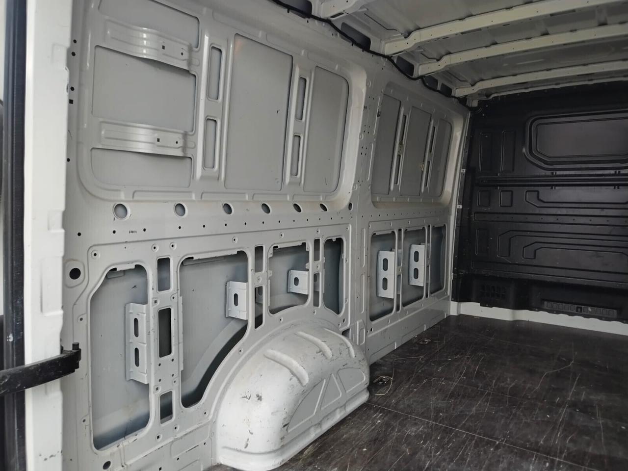 Volkswagen Crafter furgone