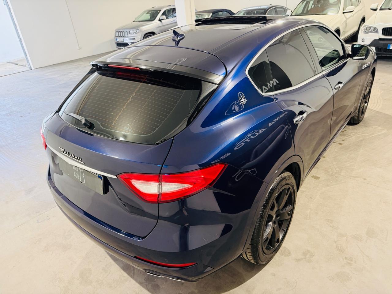 MASERATI LEVANTE*Q4*SERIE LIMITATA*TETTO*430 CV*