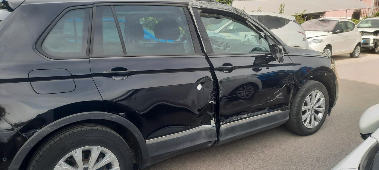 Volkswagen Tiguan cc2.0 122cv tdi anno 2023