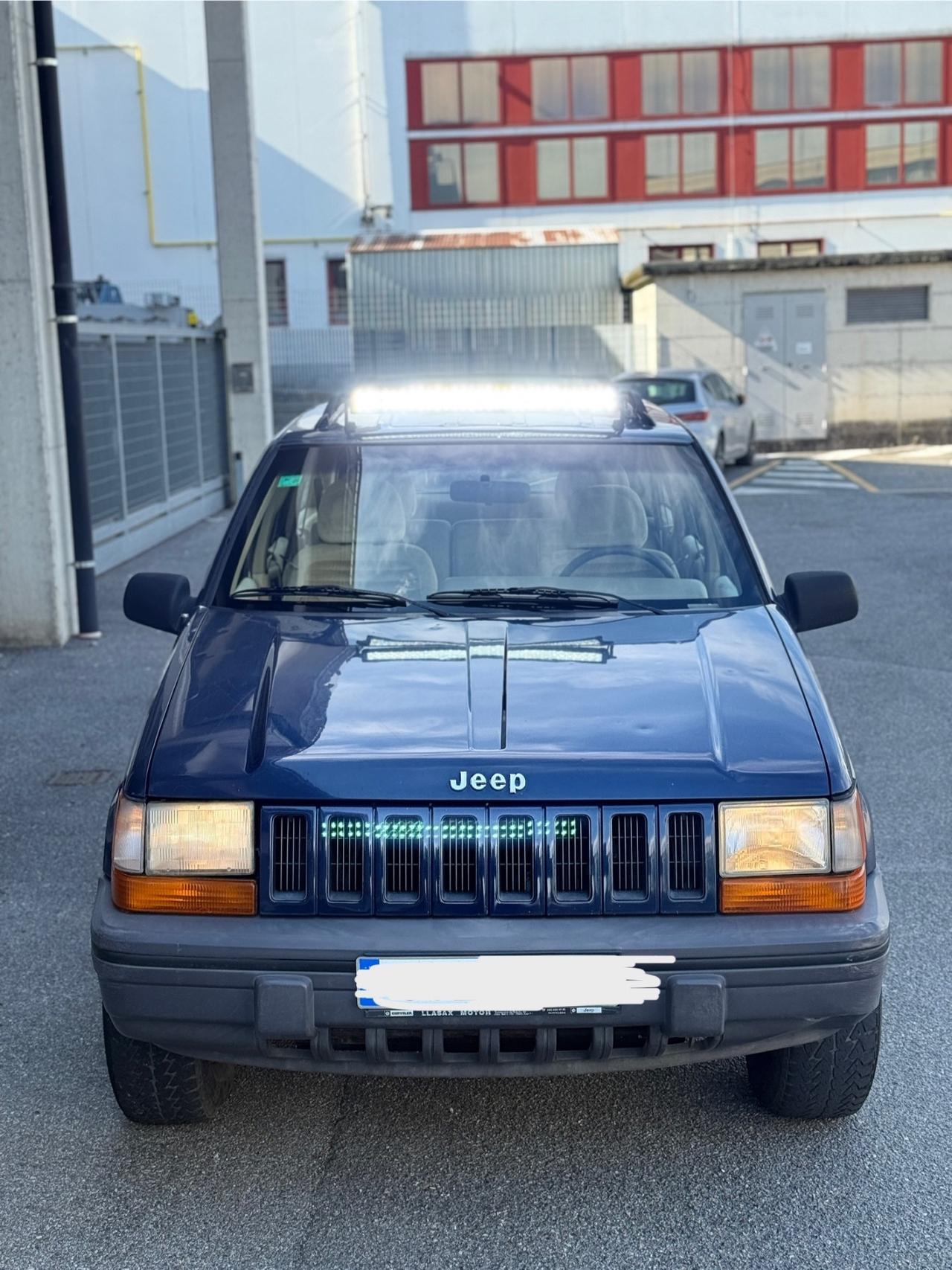 Jeep Grand Cherokee 4.0 (EU) 4WD aut. Quadra-Trac Laredo