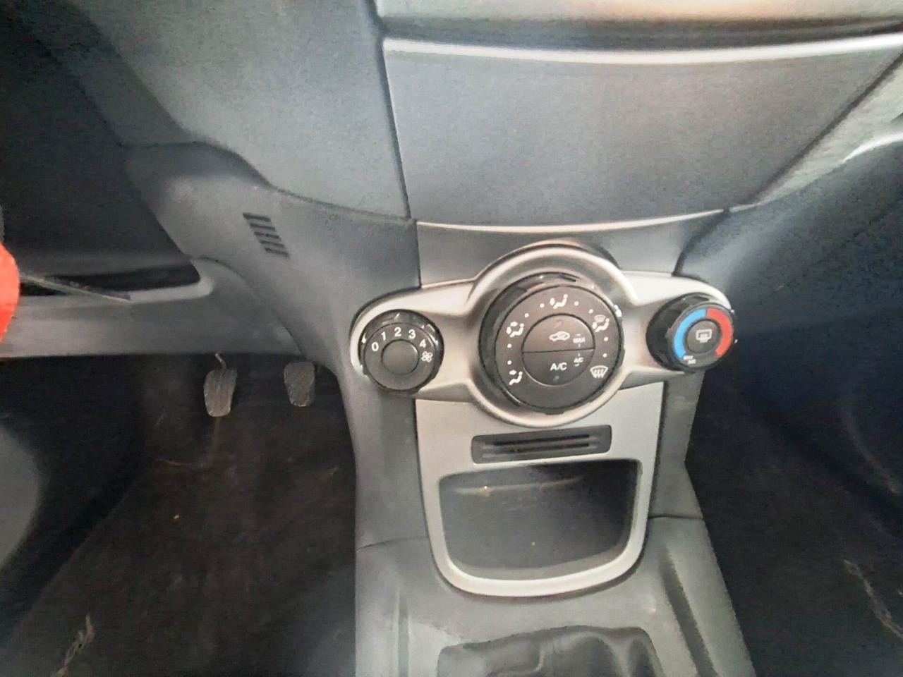 Ford Fiesta 1.2 60CV 5p. Tit.