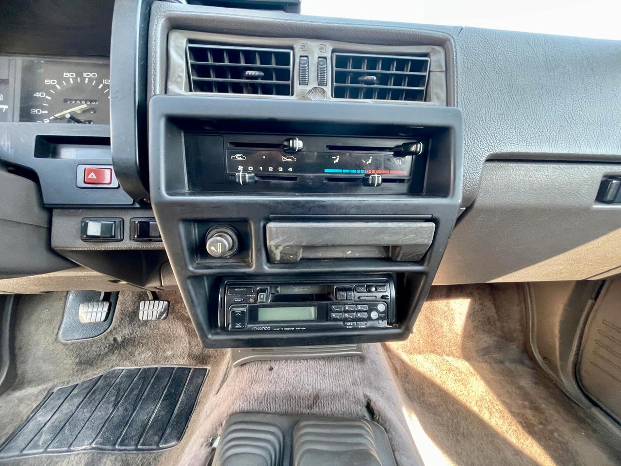 NISSAN KING CAB 2.5 - PICK UP 4 X 4