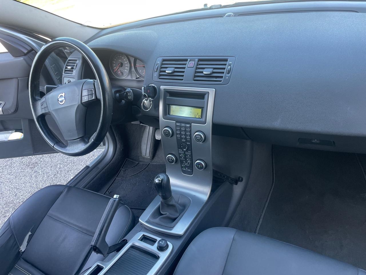 Volvo V50 1.6 D ok neo patentati pronta al uso