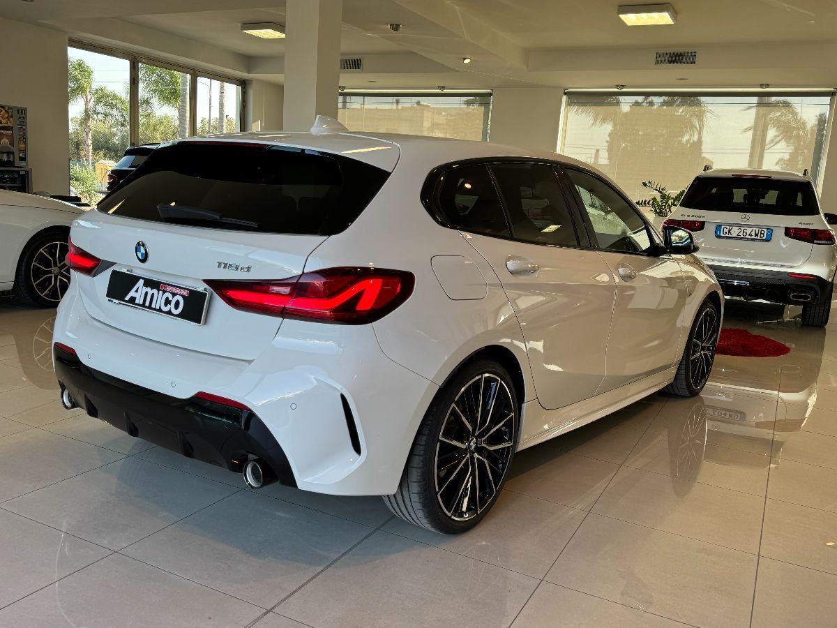 BMW Serie 1 118d M Sport Black Cromo Solo 58.000km