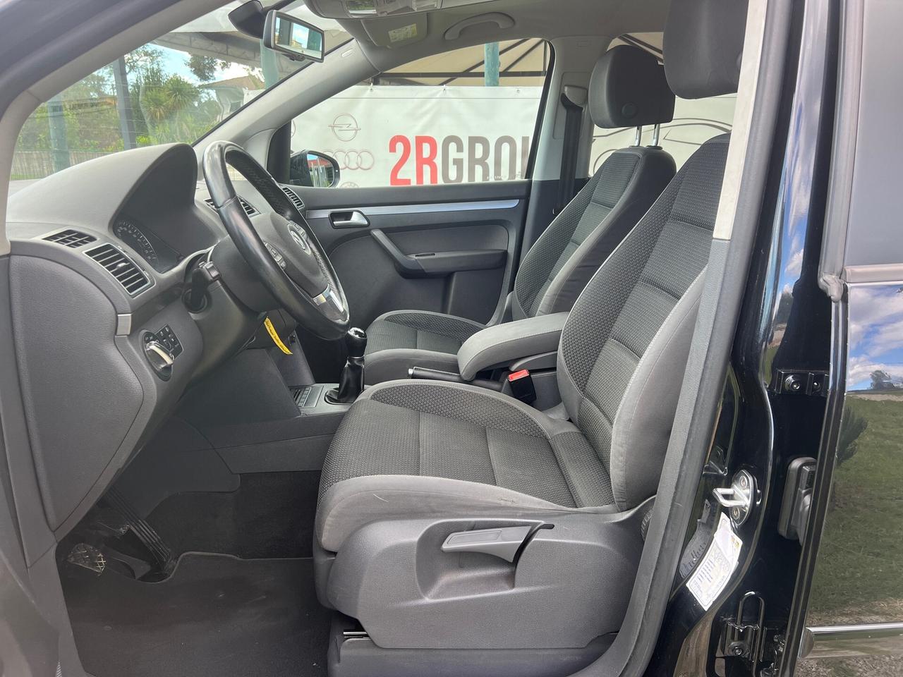 VW Touran 1.6TDI 105CV 7POSTI-2015"KM CERTIFICATI"