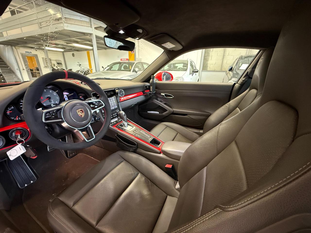 Porsche 911 Coupe 3.0 Carrera S auto