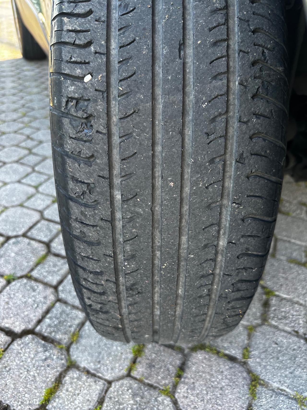 Hyundai iX35 2.0 CRDi 4WD Comfort 75000KM