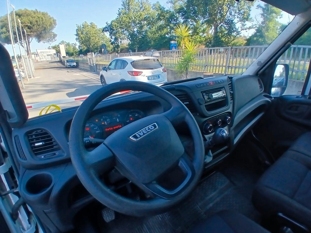 Iveco Daily 35C14 BTor 2.3 HPT PC-RG Cabinato