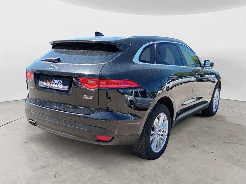 Jaguar F-Pace 2.0d 180 CV AWD aut. Pure