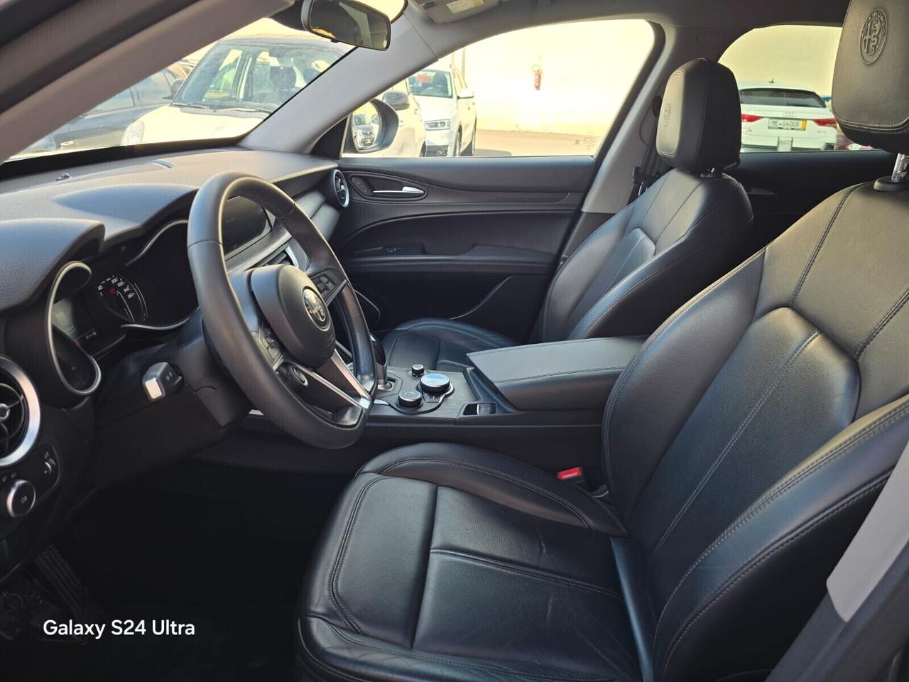 Alfa Romeo Stelvio 2.2 Turbodiesel 160 CV AT8 RWD Sport-Tech