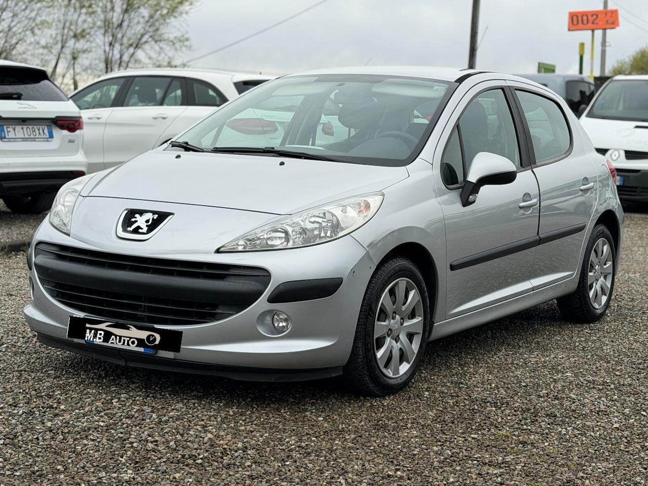 Peugeot 207 1.4 GPL (74.000KM)