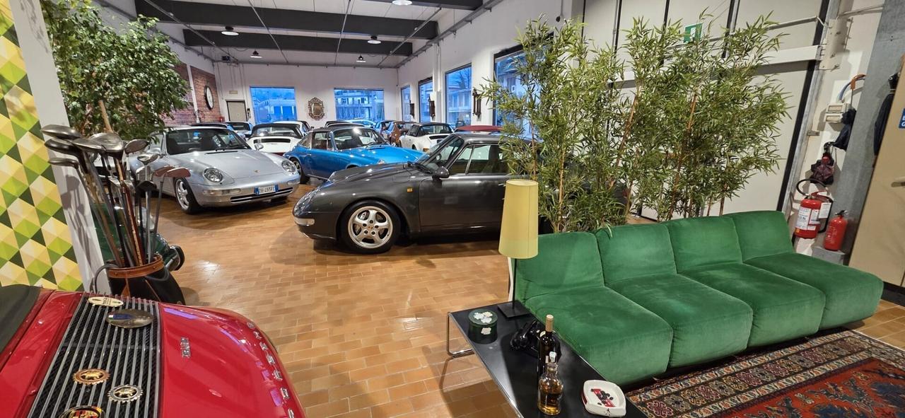 Porsche 993 911 Porsche Carrera4 Book service asi italia