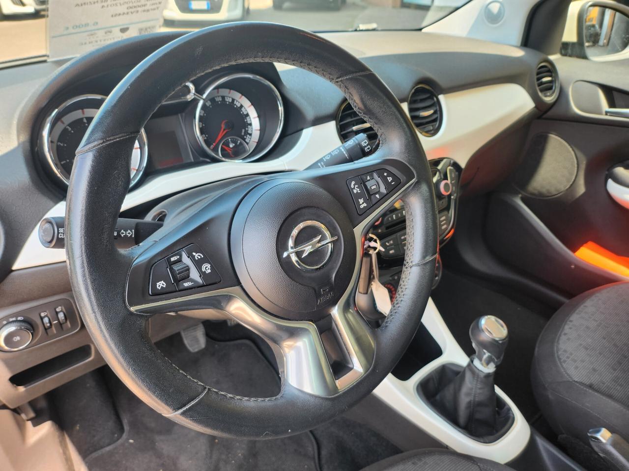 Opel Adam 1.2 70 CV Jam