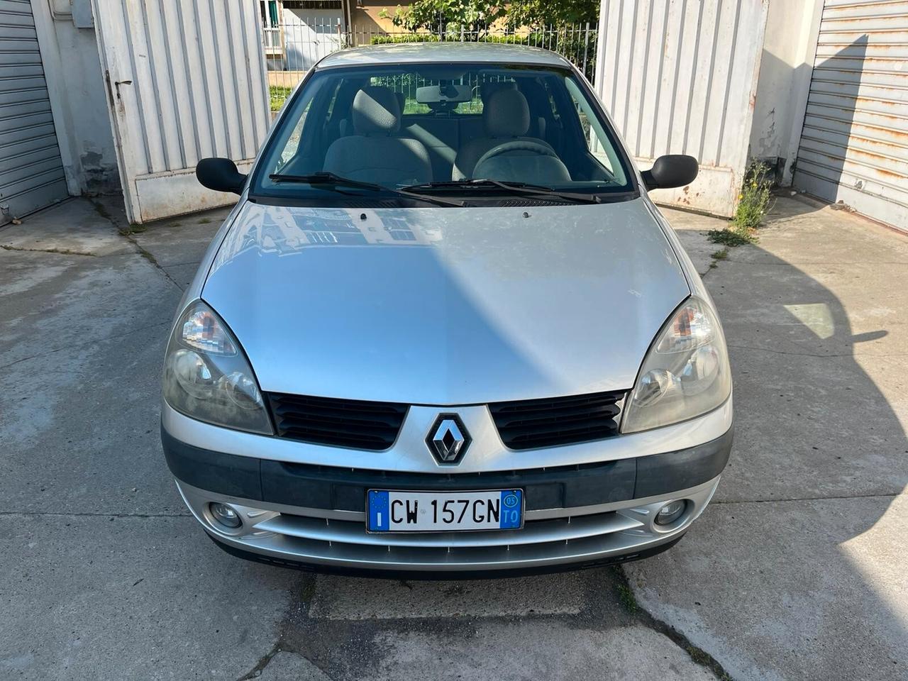 Renault Clio 1.2 16V cat 3 porte Luxe Privilège